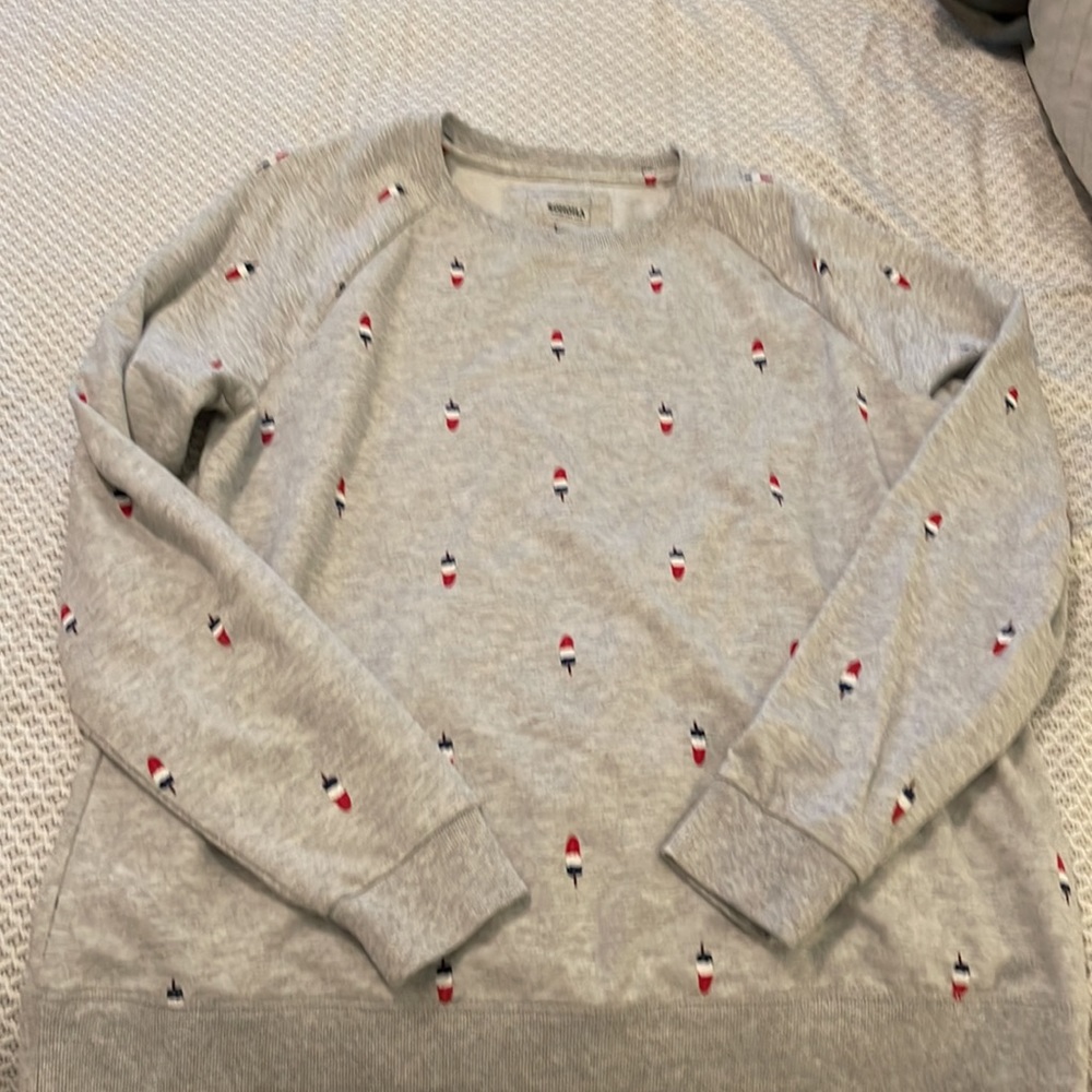 Cute summer thin sweatshirt with bomb pops all over!